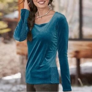 Sundance Elena stretch velvet square neck top in teal blue green. Size Small.